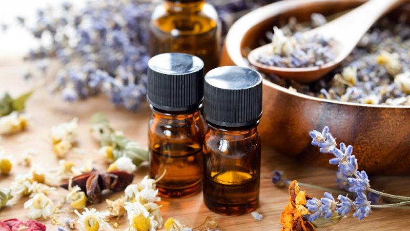 The Benefits of Aromatherapy Massage at Home